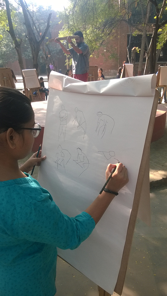 Different artists, different approaches to sketching.